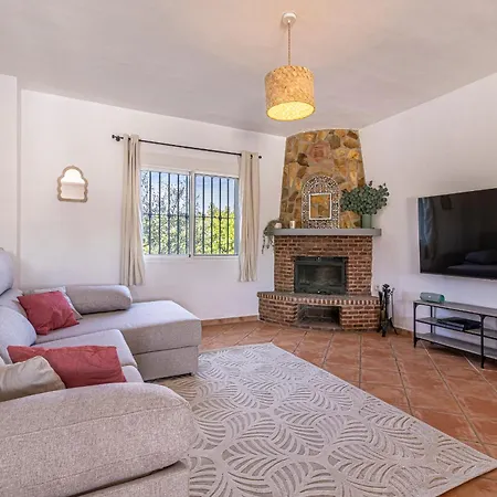 Ayma Naranjos Villa