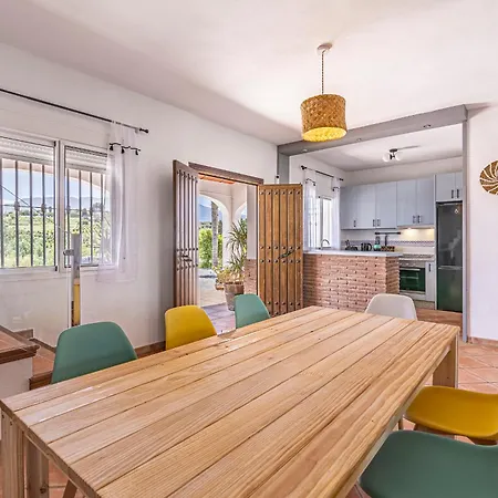 Ayma Naranjos Villa *